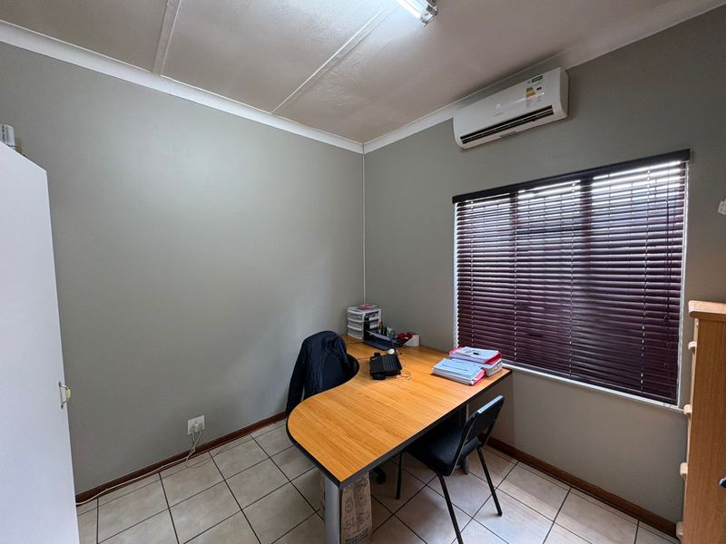 Can be rezoned - Photo 8