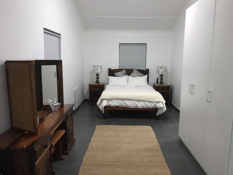 2 bedroom house to rent on a farm in Vredenburg - Photo 10