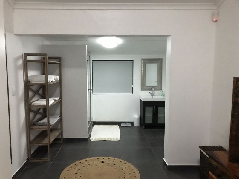 2 bedroom house to rent on a farm in Vredenburg - Photo 9