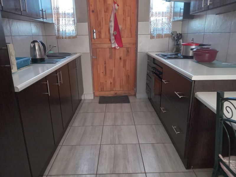 Sectional Title For Sale In Uitenhage - Photo 6