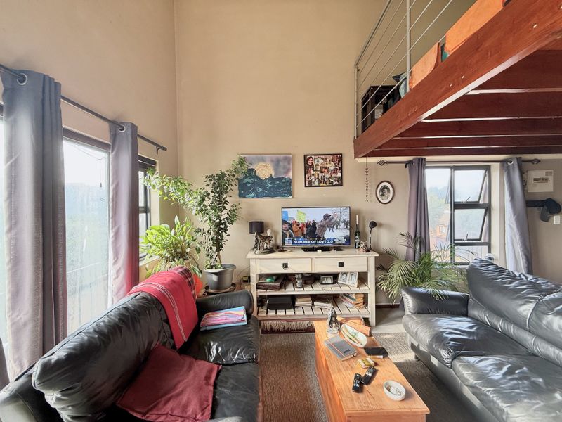 Airbnb Friendly Loft Apartment in Secure Bali Mews Table View Corner Unit Cat Friendly - Photo 6
