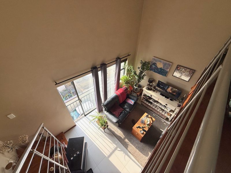 Airbnb Friendly Loft Apartment in Secure Bali Mews Table View Corner Unit Cat Friendly - Photo 9