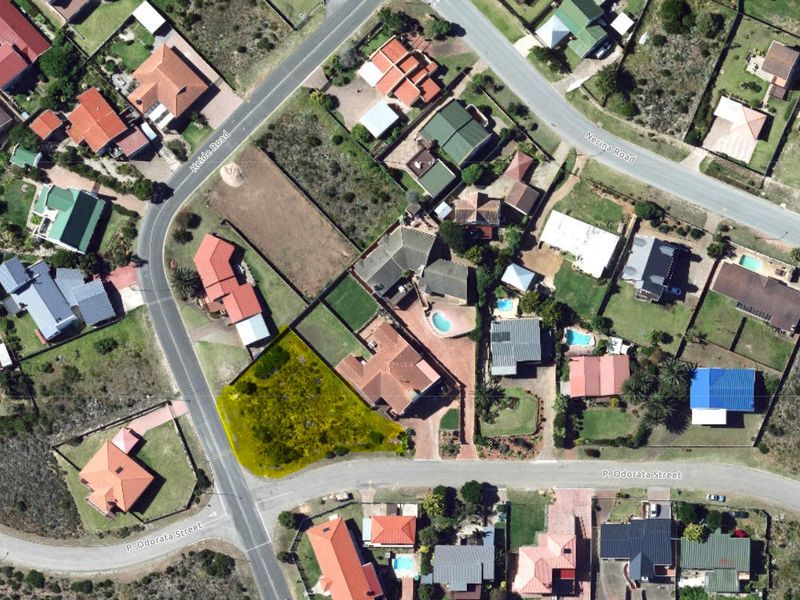 Embracing peaceful living, this level erf is ideally suited for a duet development. - Photo 8