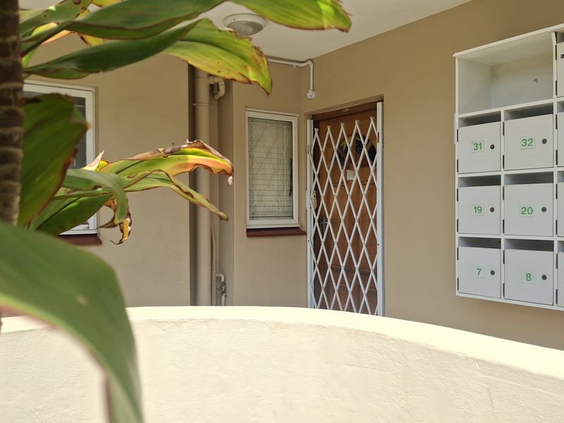 Coastal Living with Hints of Blue on the Horizon! Blink and it’ll be gone! - Photo 2