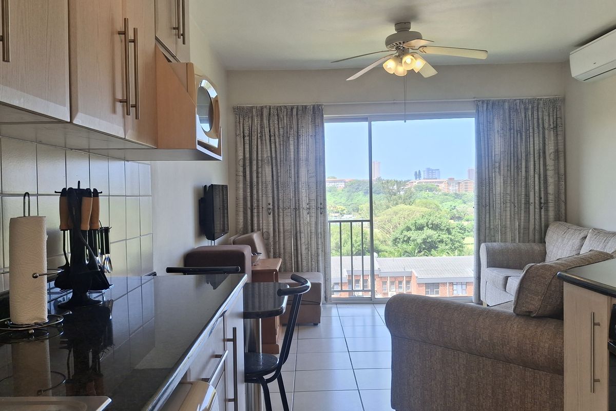 Coastal Living with Hints of Blue on the Horizon! Blink and it’ll be gone! - Photo 3