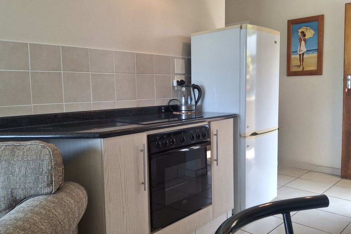 Coastal Living with Hints of Blue on the Horizon! Blink and it’ll be gone! - Photo 5