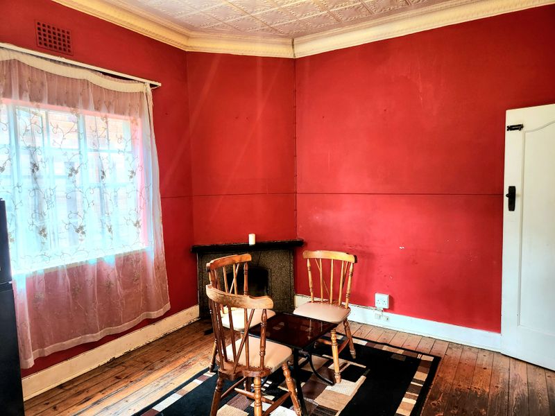 Modern Family Home with Income Potential – Prime Location - Photo 6