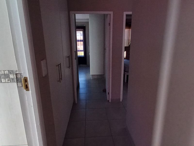 3 BEDROOM HOUSE TO RENT IN AN ESTATE IN ALBERTINIA - Photo 9