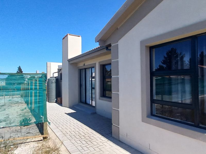 3 BEDROOM HOUSE TO RENT IN AN ESTATE IN ALBERTINIA - Photo 2