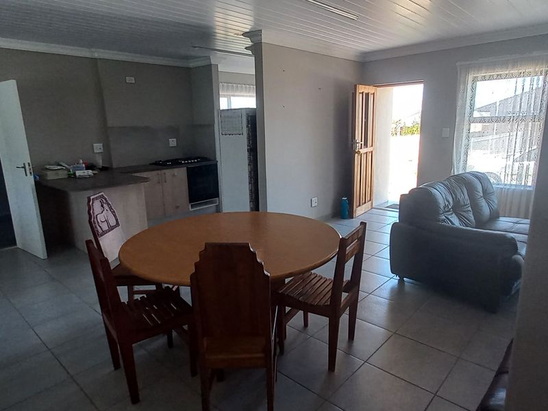 3 BEDROOM HOUSE IN COMPLEX FOR SALE - Photo 8