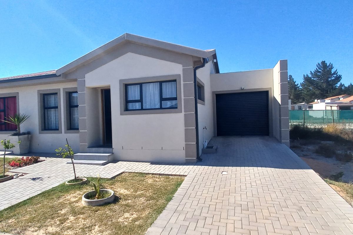 3 BEDROOM HOUSE IN COMPLEX FOR SALE - Photo 2