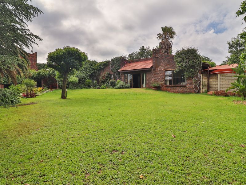 Peaceful Haven: Tranquil Guesthouse Surrounded by Nature, Close to Town - Photo 10