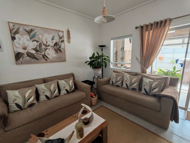 Ready to move in Townhouse - Photo 8