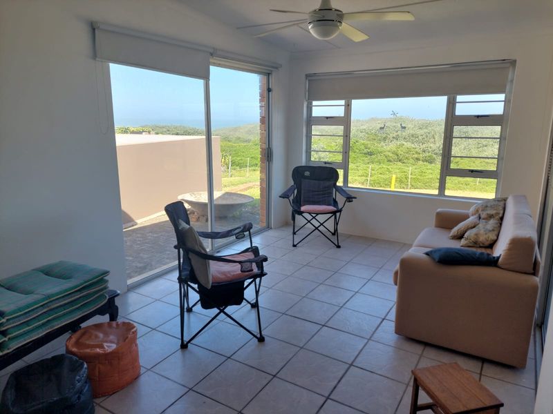 Superb family home at the coast - Photo 6