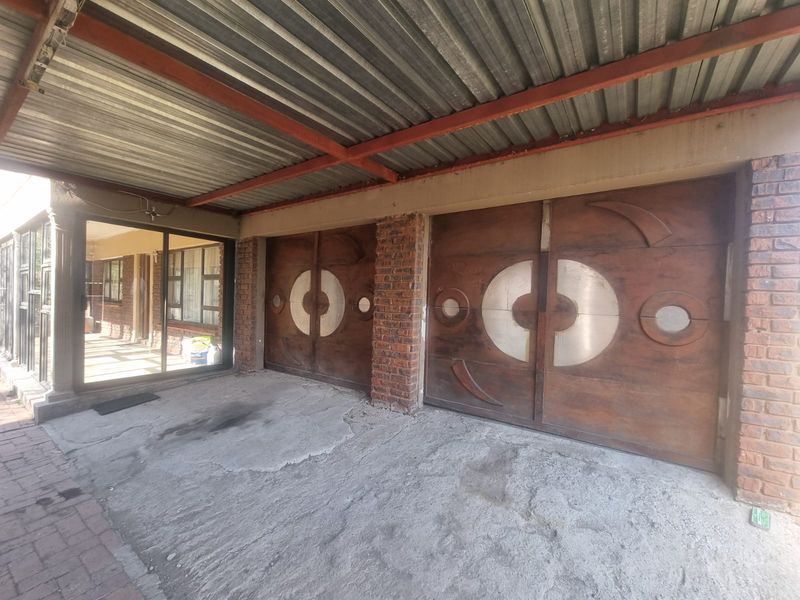 Evander – Spacious Family Home with Flatlet | Ideal for Extended Family or Investment - Photo 7