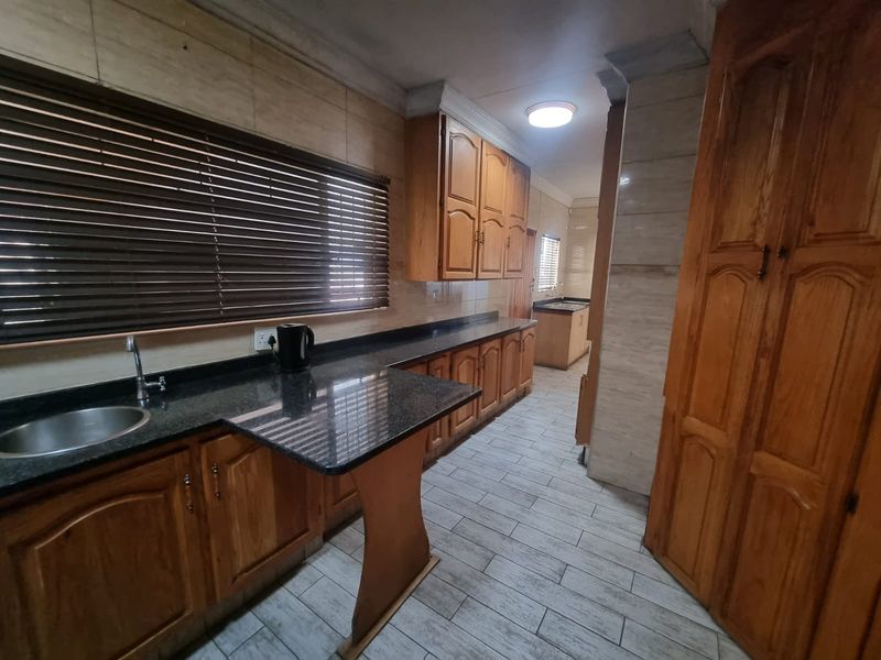 Evander – Spacious Family Home with Flatlet | Ideal for Extended Family or Investment