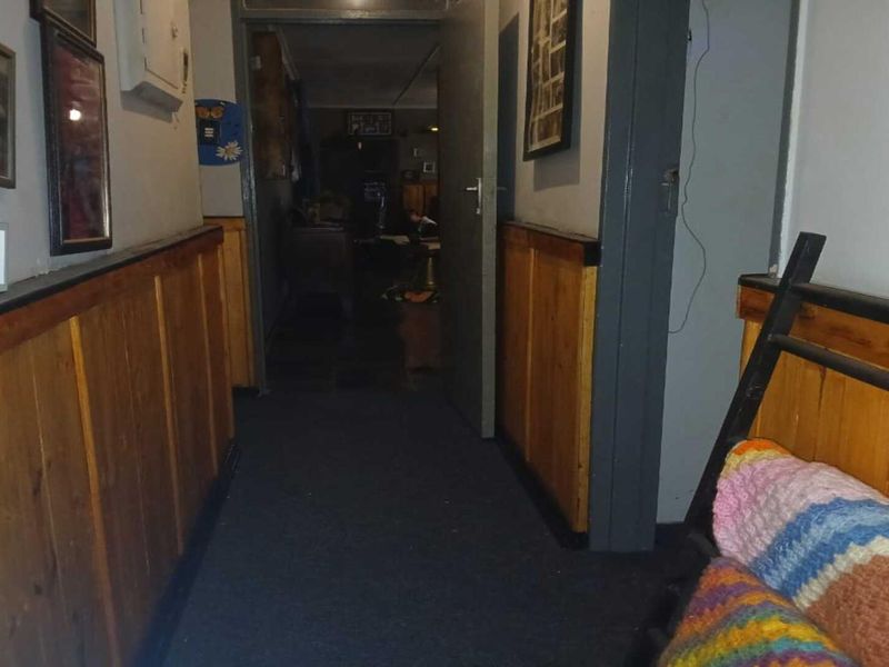 3 Bedroom house with a 2 Bedroom flat for sale in Sasolburg Ext 23 - Photo 10