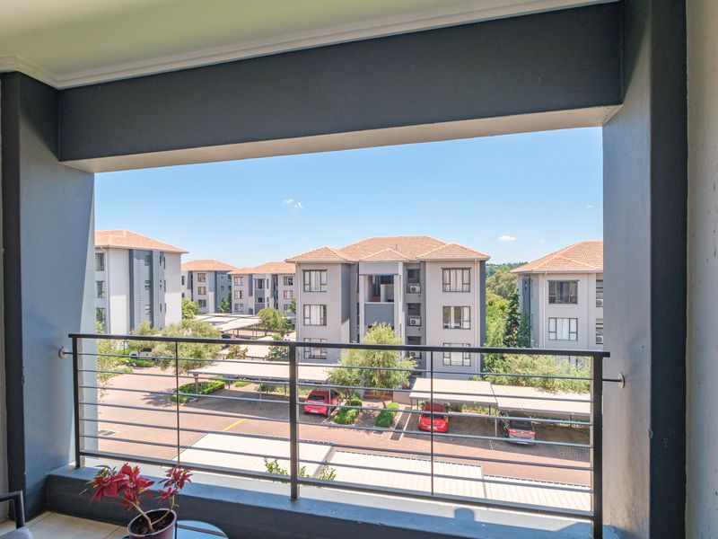 Apartment Pending Sale In Sandton - Photo 9