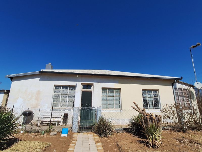 Charming Home with Unique Character and Endless Potential - Photo 3