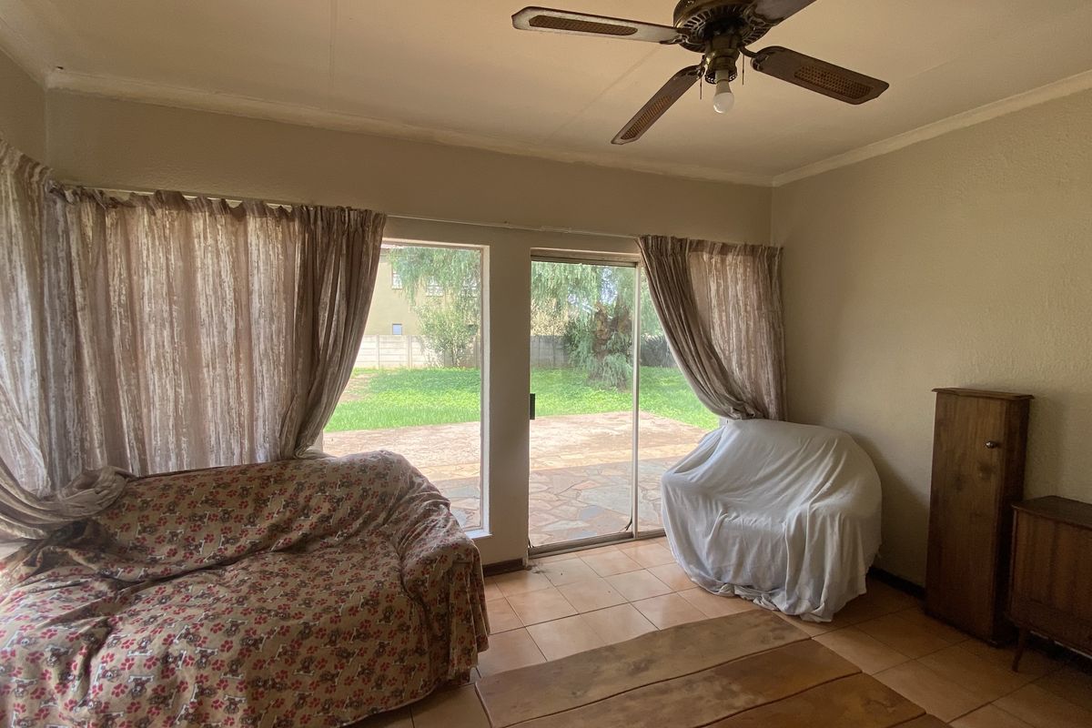 A Family Haven in Henley on Klip - Photo 3