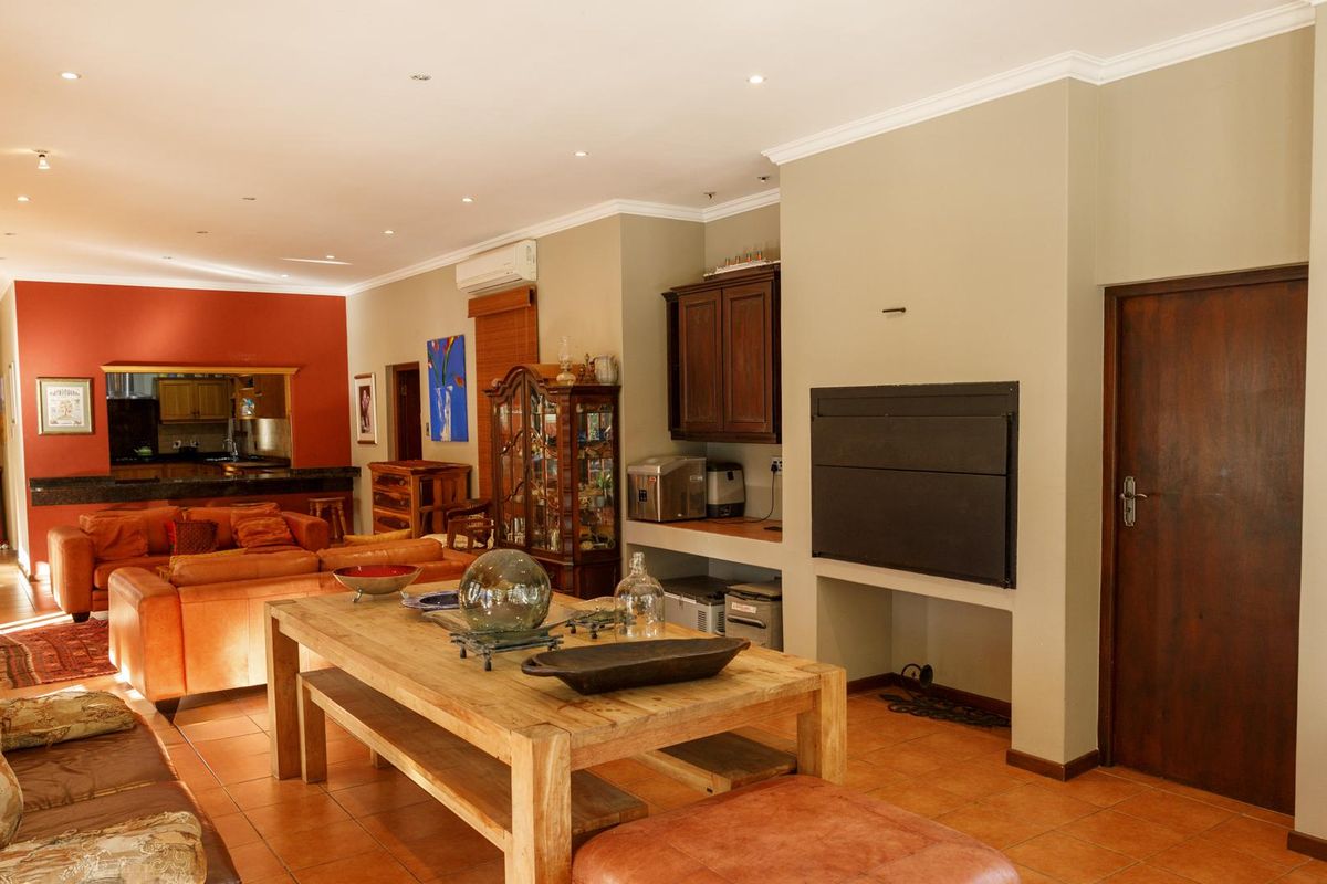 1215 HECTARE ASHTON FARM - AS GOING CONCERN - Photo 4