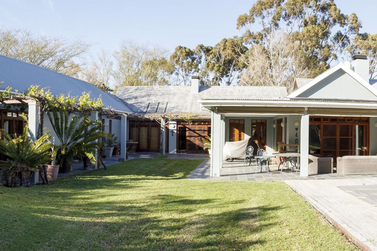 1215 HECTARE ASHTON FARM - AS GOING CONCERN - Photo 3