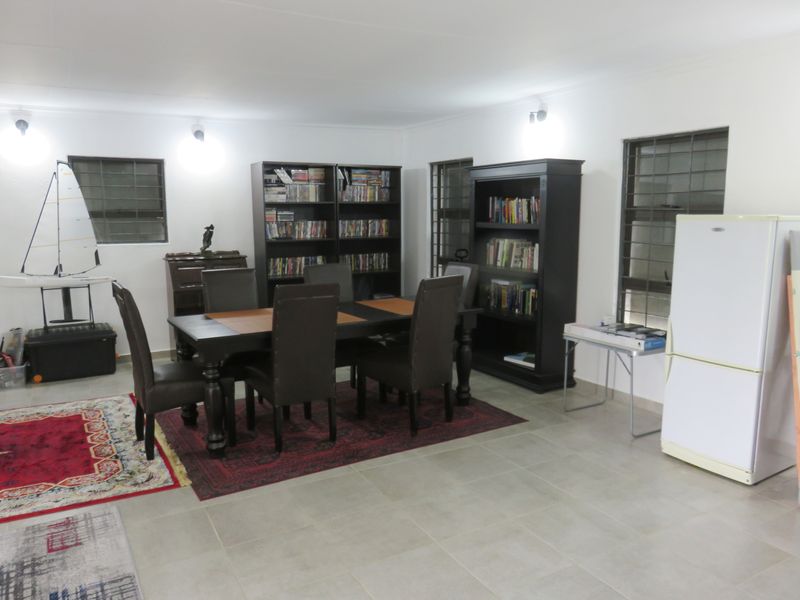 Charming 2-bedroom house for sale in Deneysville—ideal for cozy living and serene surroundings! - Photo 4