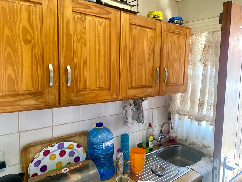 Welcome to this comfortable and well-appointed 3-bedroom home, perfect for family living - Photo 4