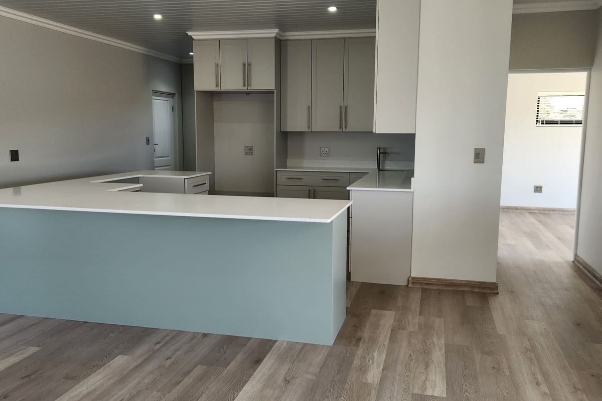 Your Modern Platteboschkloof Retreat Awaits! - Photo 5