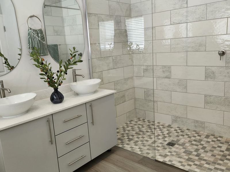 Your Modern Platteboschkloof Retreat Awaits! - Photo 7