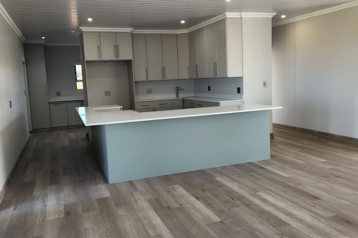 Your Modern Platteboschkloof Retreat Awaits! - Photo 4