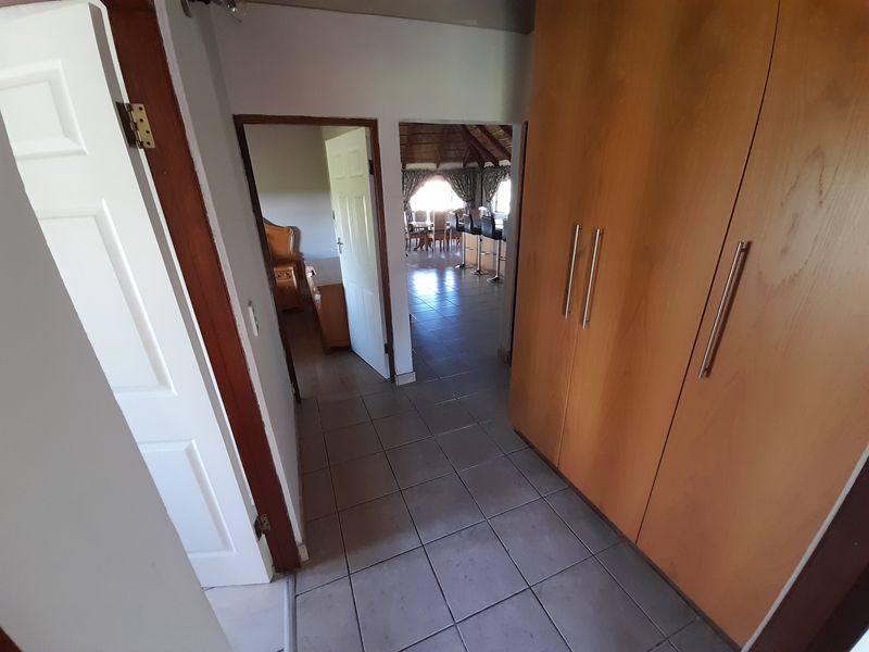 Furnished Townhouse with River Access @ R10,500 - Photo 6