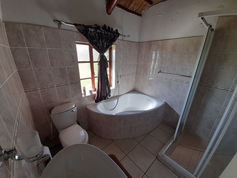Furnished Townhouse with River Access @ R10,500 - Photo 7
