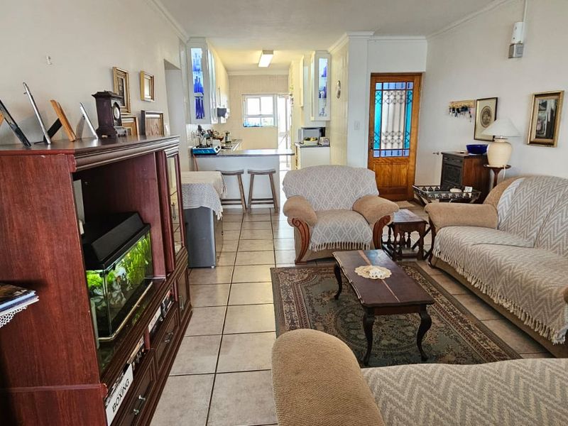 ONCE-IN-A-LIFETIME SEA-VIEW BARGAIN IN SECURE COMPLEX – Aston Bay, Jeffreys Bay - Photo 9