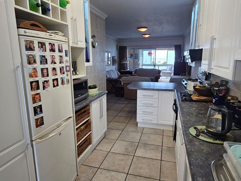 ONCE-IN-A-LIFETIME SEA-VIEW BARGAIN IN SECURE COMPLEX – Aston Bay, Jeffreys Bay - Photo 5