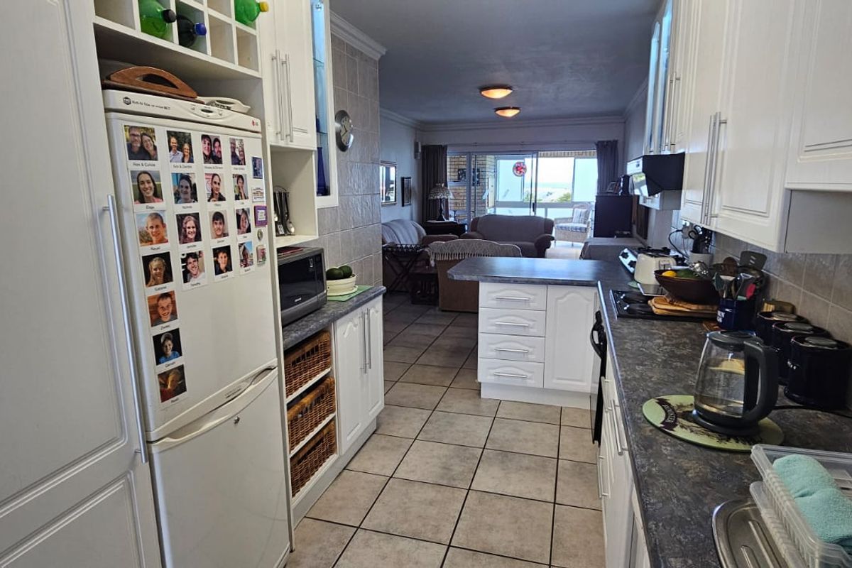 ONCE-IN-A-LIFETIME SEA-VIEW BARGAIN IN SECURE COMPLEX – Aston Bay, Jeffreys Bay - Photo 5
