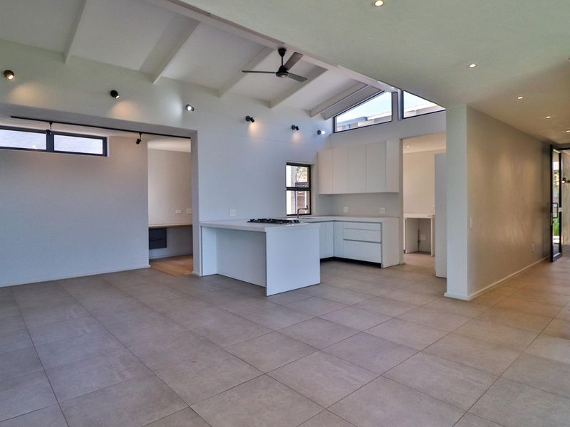 Discover tranquility in this stunning 3 bedroom house in The Rest Eco Estate, Nelspruit! - Photo 5