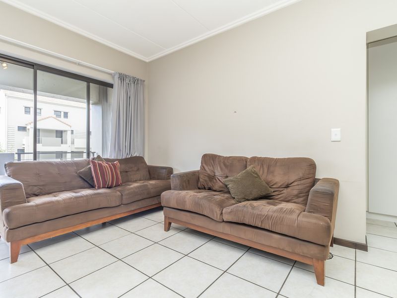 Modern Living At The Matrix - Photo 4