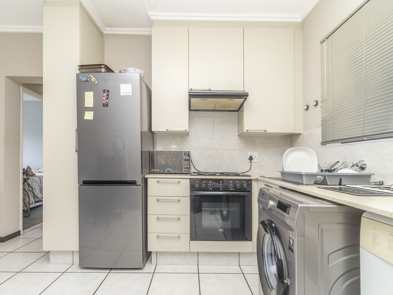 Modern Living At The Matrix - Photo 7