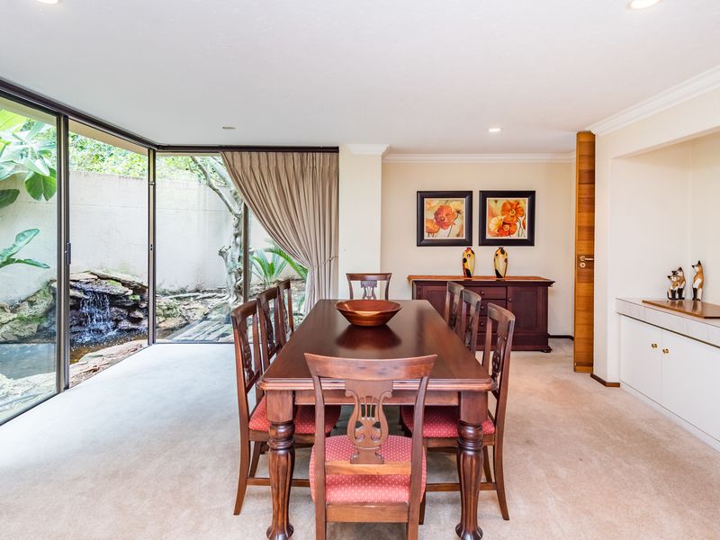 Bryanston Residence Designed for Exceptional Living. - Photo 10