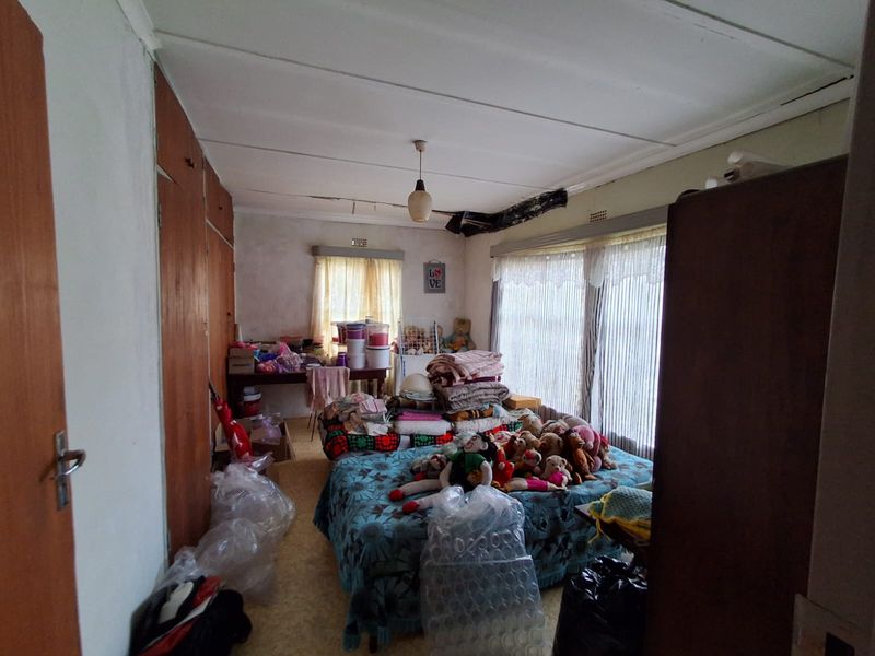 3 Bedroom House for Sale in Rensburg, Heidelberg – R1 150 000 - Photo 8