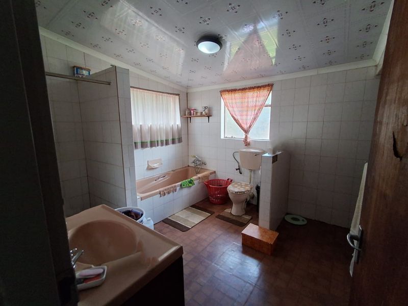 3 Bedroom House for Sale in Rensburg, Heidelberg – R1 150 000 - Photo 7