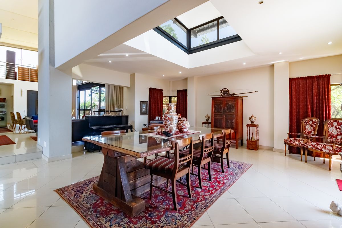 Where Timeless Design Meets Effortless Living! - Photo 2