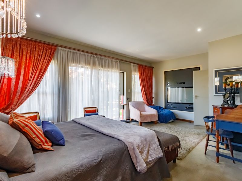 Where Timeless Design Meets Effortless Living! - Photo 9