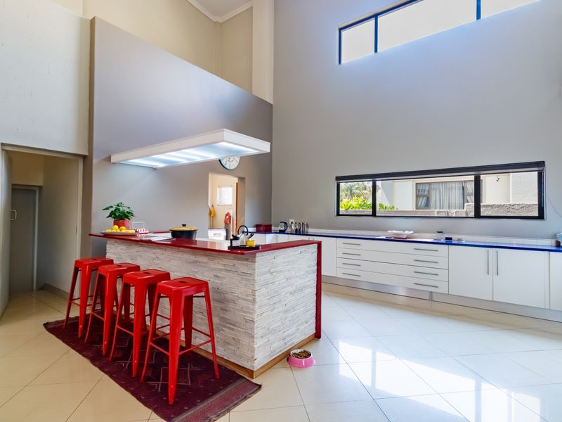 Where Timeless Design Meets Effortless Living! - Photo 5