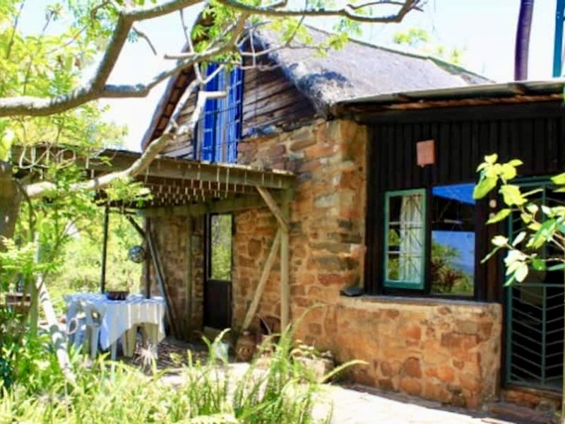 Mountain Stone Cottage – Historic 1800s Retreat in Schoemanskloof - Photo 3