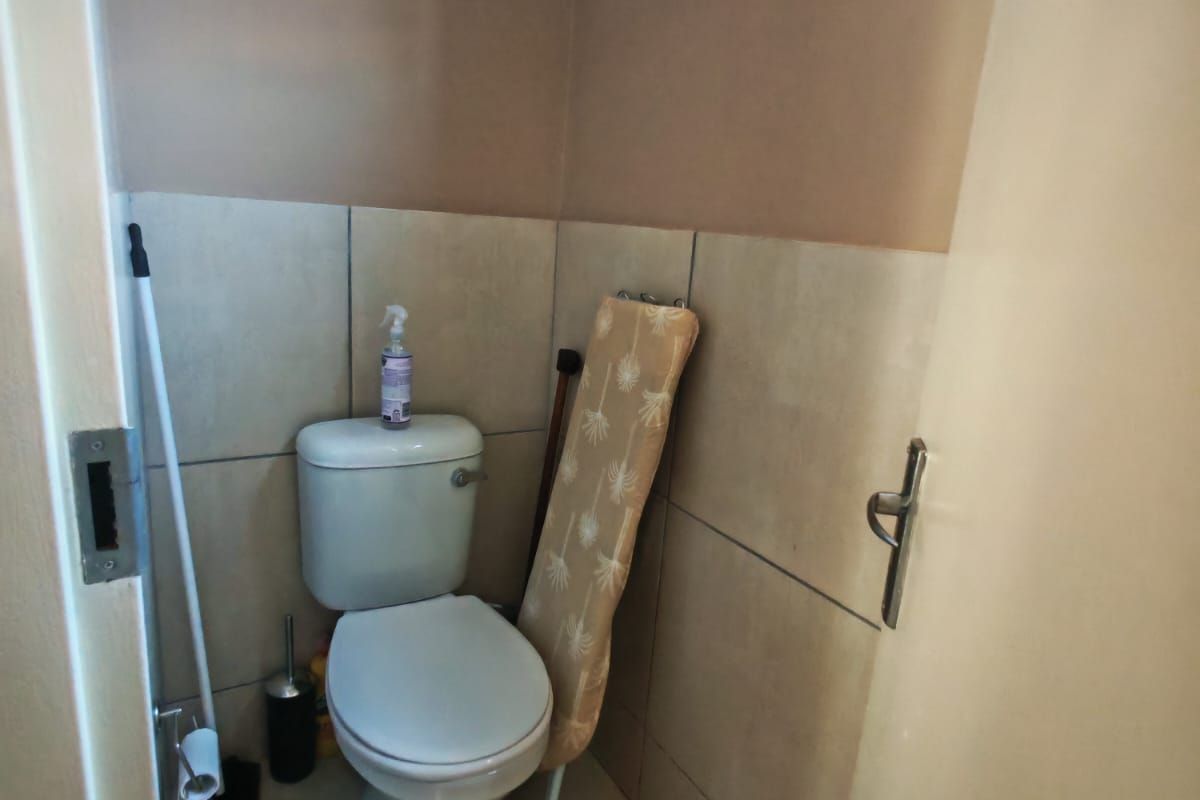 Modern 3-Bedroom Double-Storey Unit To Rent – Eldorette Security Estate - Photo 5