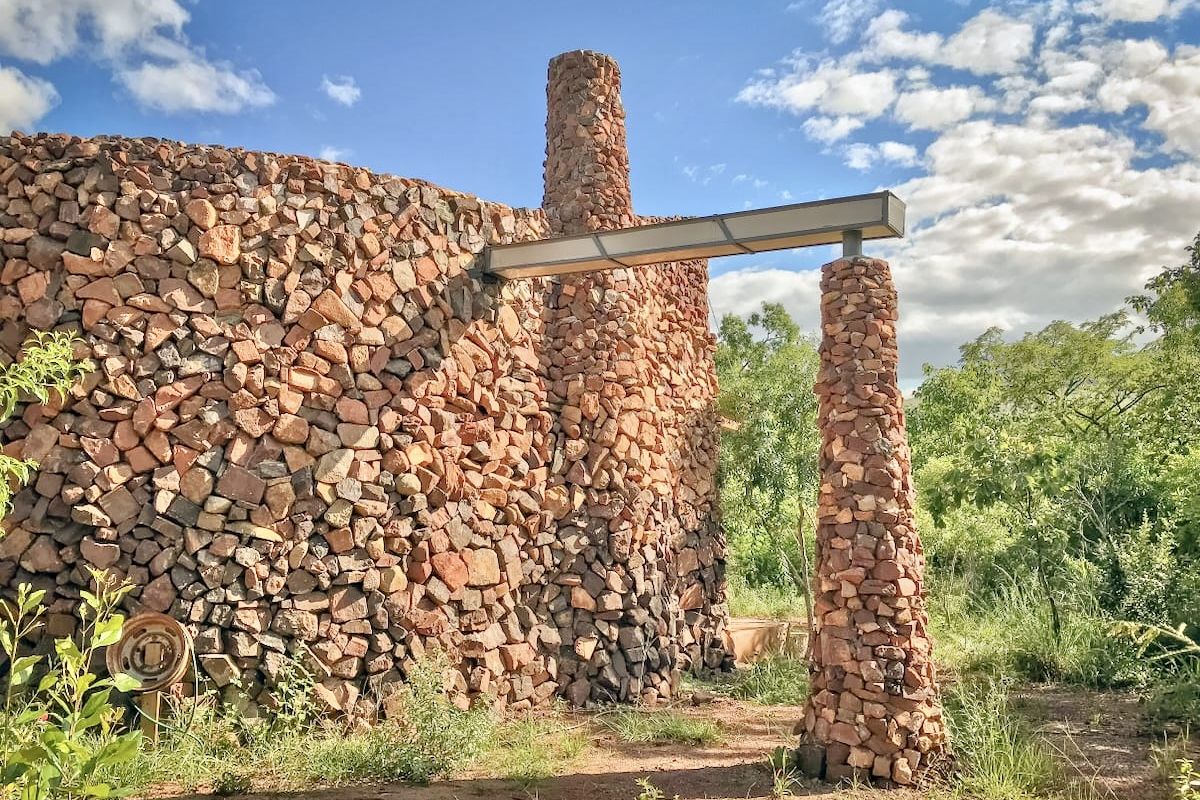 Bakoni Hideaway – Off-Grid Mountain Retreat in Schoemanskloof - Photo 5