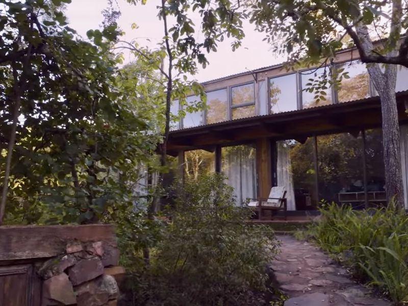 Bakoni Hideaway – Off-Grid Mountain Retreat in Schoemanskloof - Photo 7