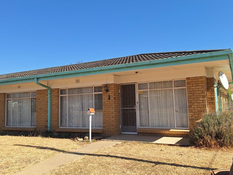 Flat for sale - Photo 2